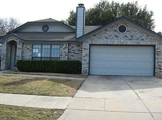 412 Juniper Dr, Arlington, TX 76018
