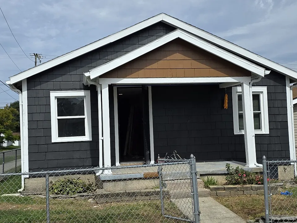 1228 Azel Ave