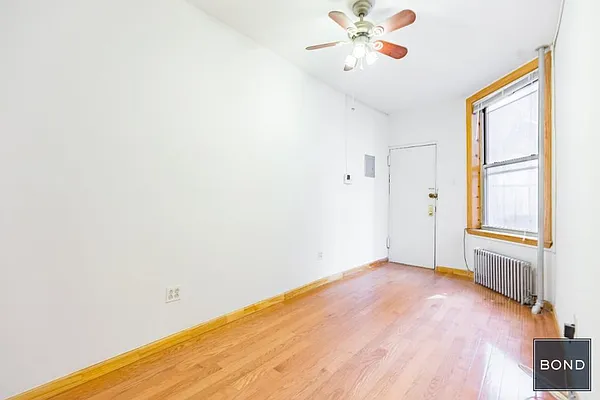 Rented by Bond New York | media 2