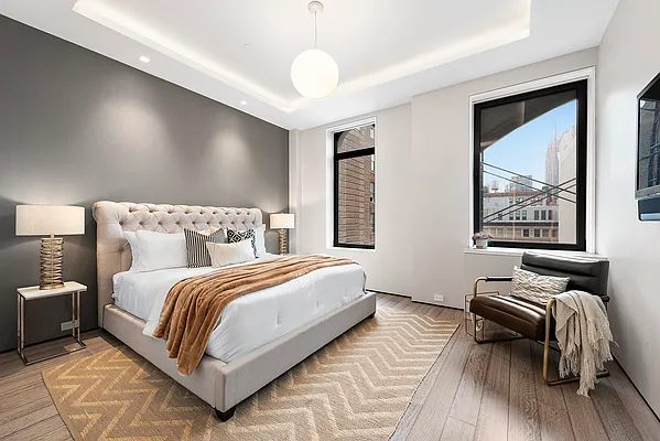 Sold by Compass | media 7