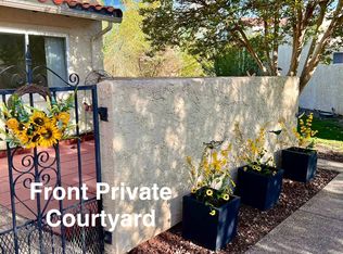 616 Eastlake Dr SE, Rio Rancho, NM 87124