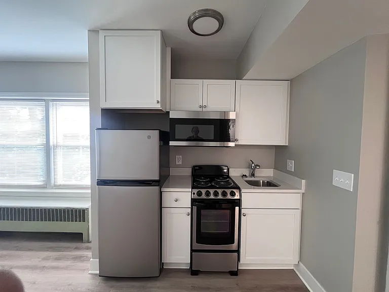 7405 W Lincoln Ave #1 — Photo 2