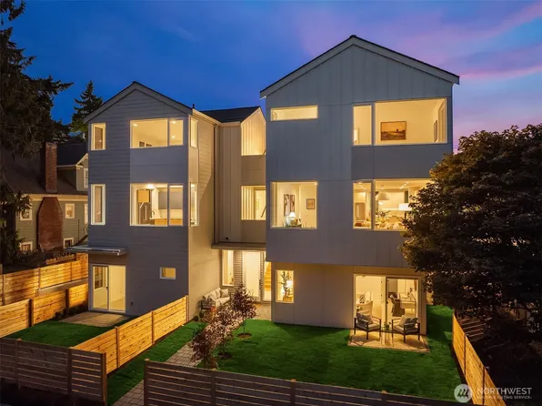 2649 41st Avenue SW, Seattle, WA 98116