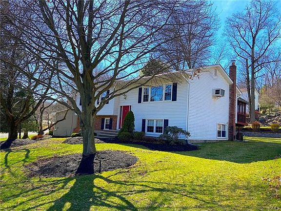3rd image of 23 Adams Dr