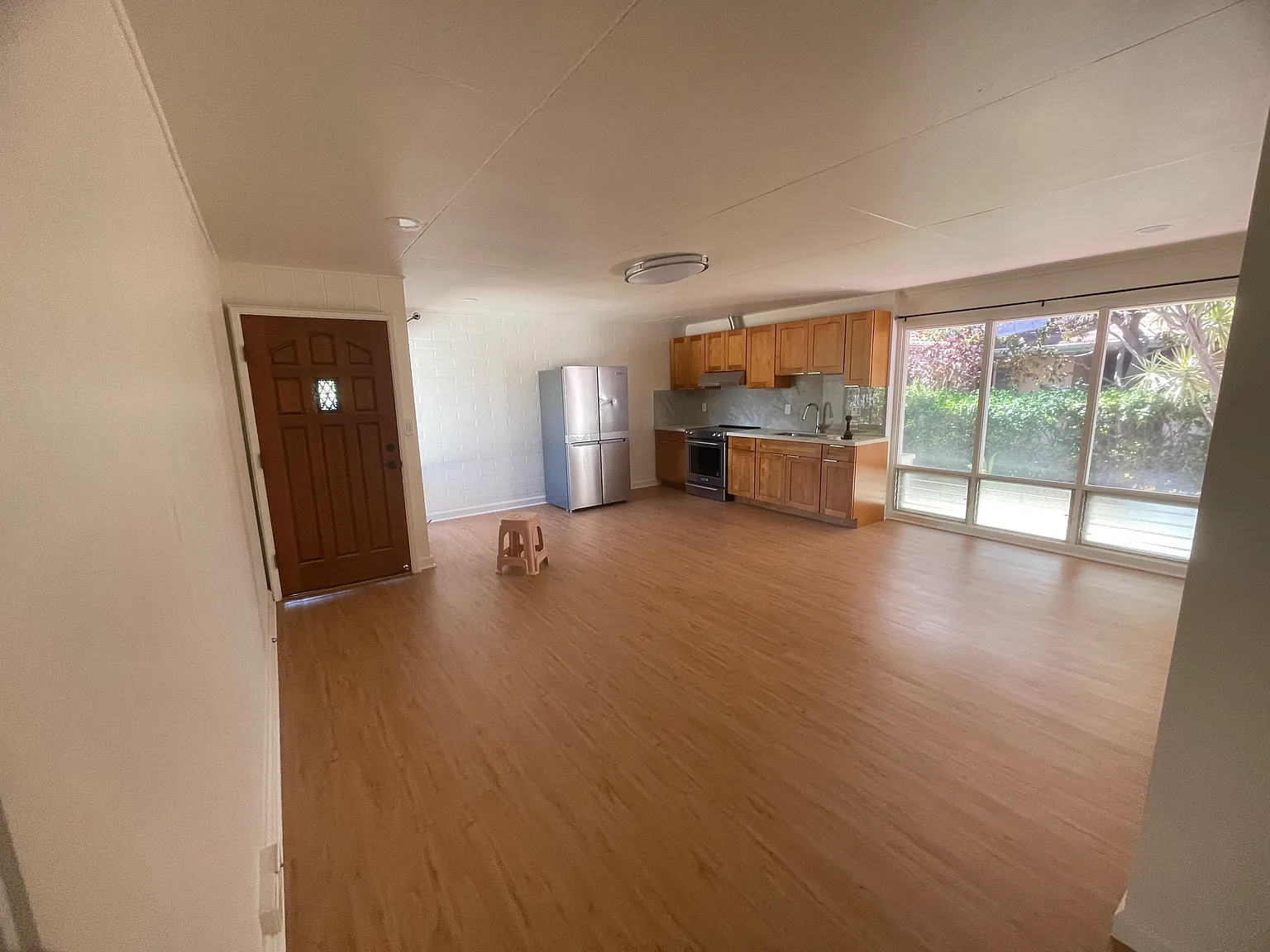 2 bed, $2,700 — Photo 2