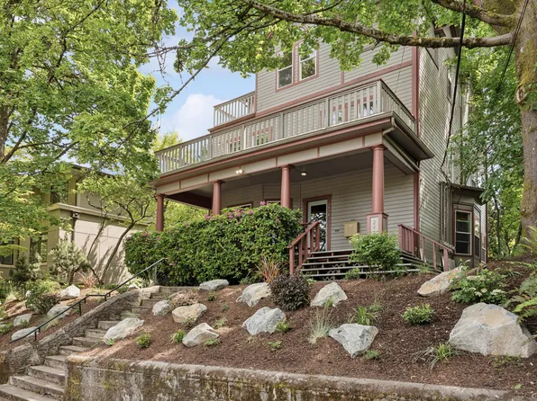 2474 NW Marshall St APT B, Portland, OR 97210