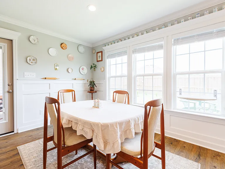 3940 Landings Cir — Photo 17