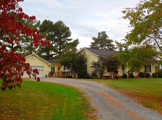 212 Forge Rd, Lexington, VA 24450