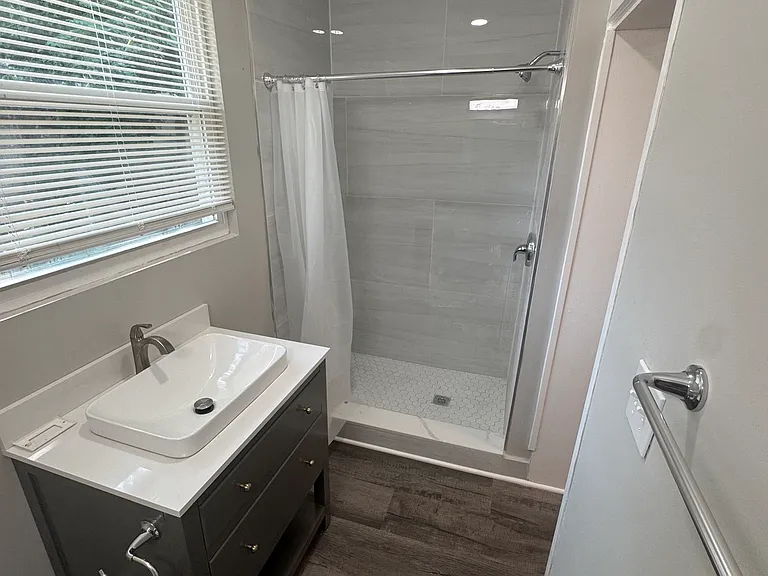 503 Chestnut Hill Ave — Photo 9
