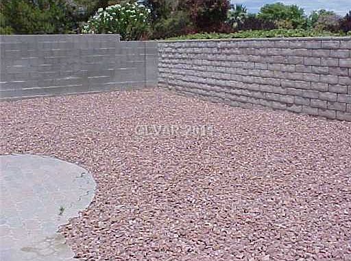 4th image of 6028 Shadow Oak Dr