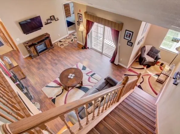 N25W24129 River Park Dr, Pewaukee, WI 53072