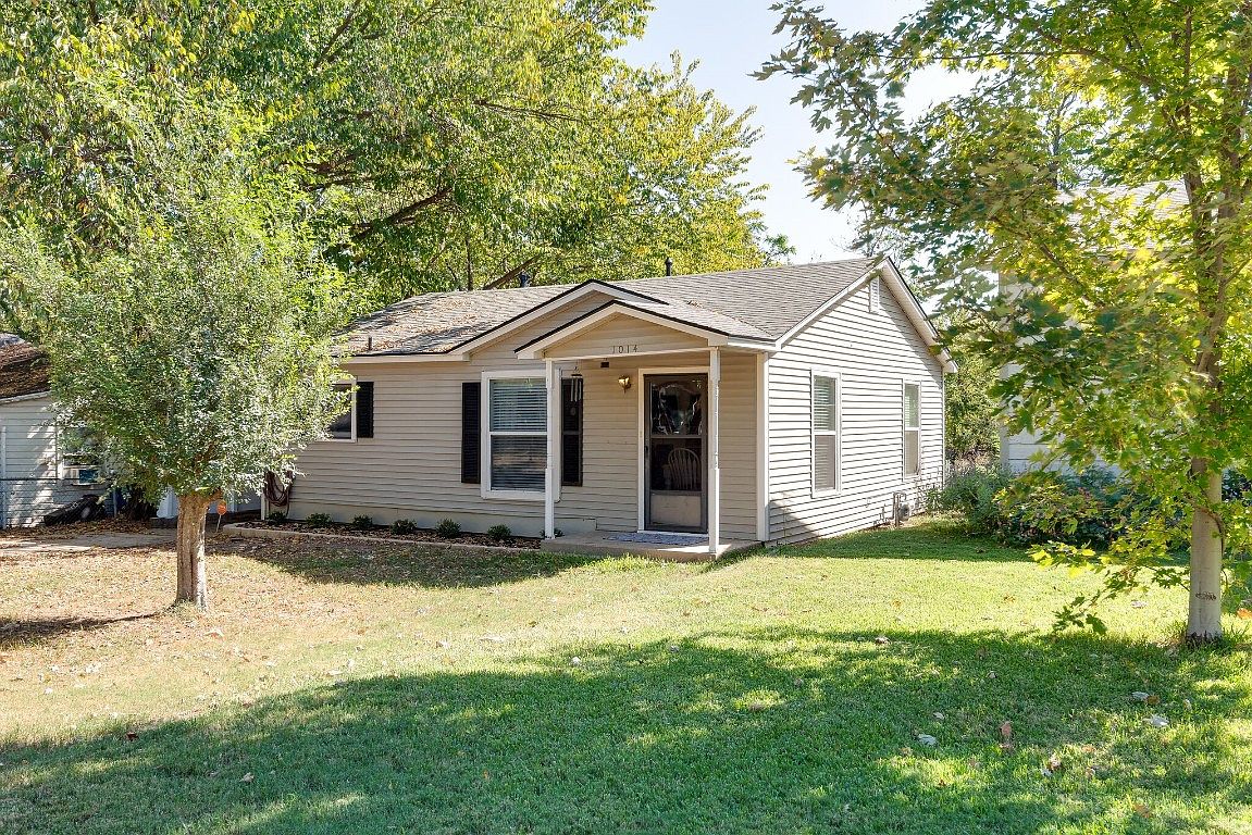 1014 W Hull St, Denison, TX 75020 Zillow