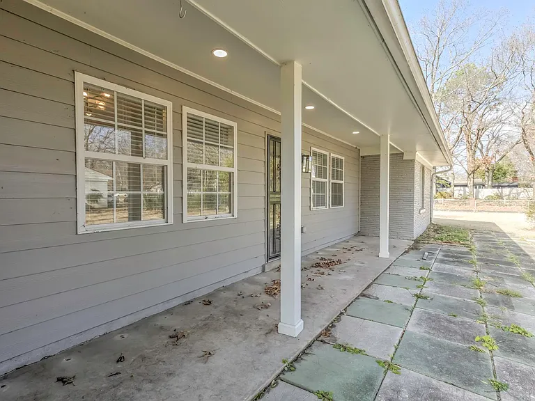 464 S White Station Rd — Photo 37