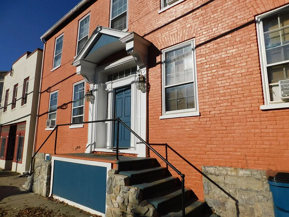 311 N Braddock St #4