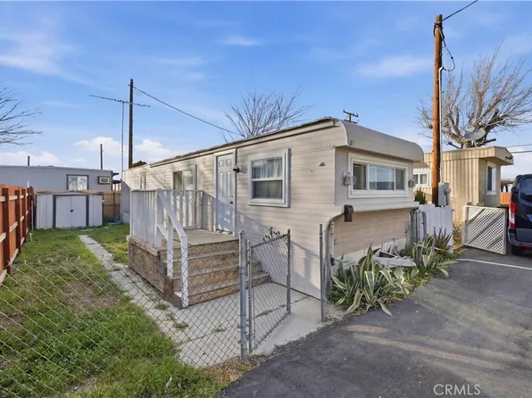 6150 E Avenue T Space 36, Palmdale, CA 93552