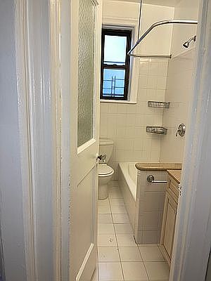 3rd image of 45-18 39th Pl #2A
