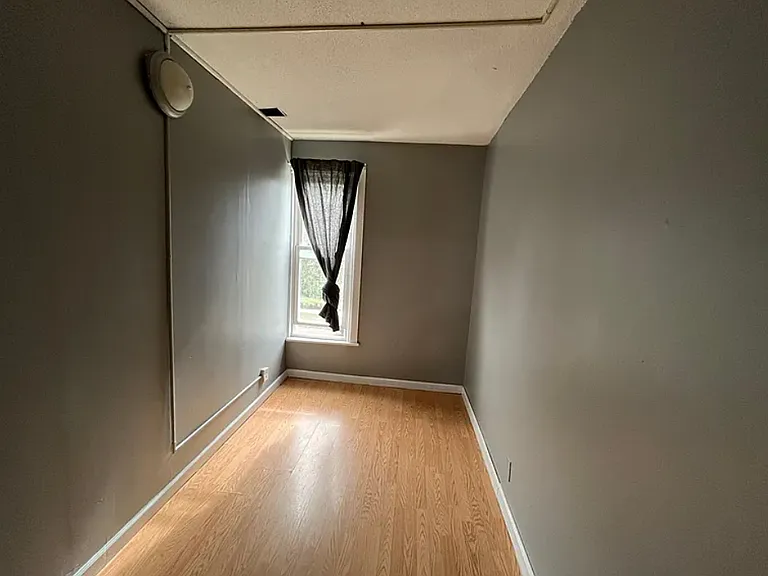 634 Fairview Ave N #3 — Photo 3