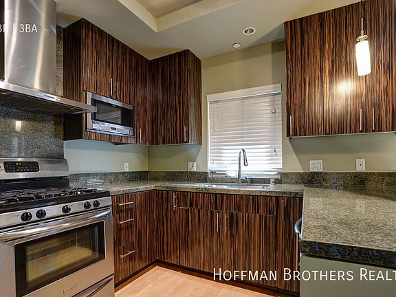 4th image of 1529 S Westgate Ave #202A