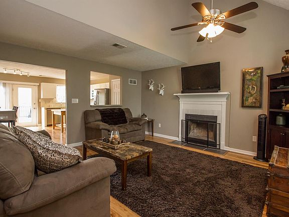 2nd image of 1312 Red Stone Dr