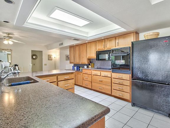 4th image of 13206 W Shadow Hills Dr