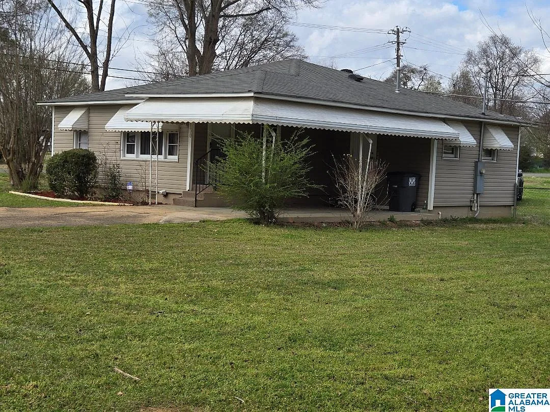 130 Kentwood Ave photo 1