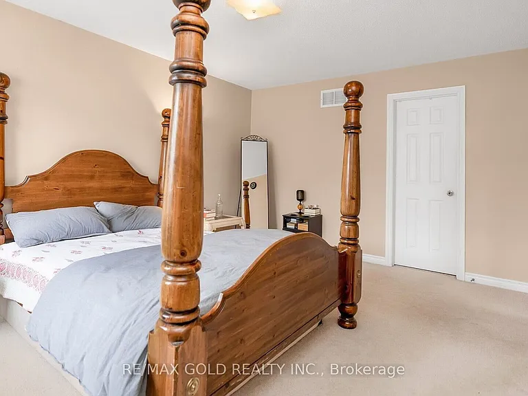 17 Echoridge Dr — Photo 29