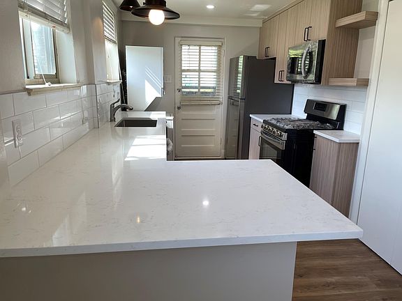 4th image of 1848 S Pearl St #1848