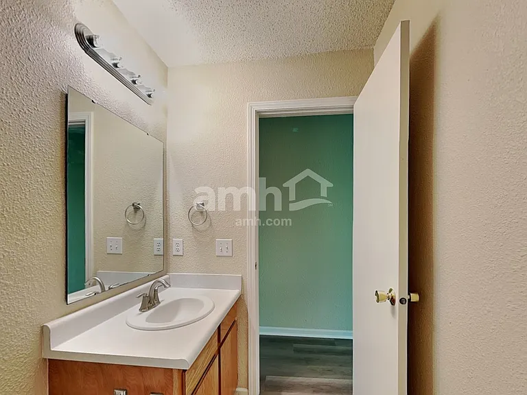 4422 Autumn Crest Ct — Photo 13