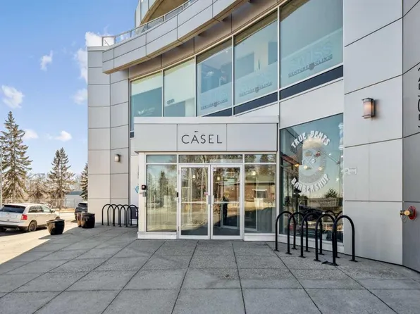 2505 NW 17th Ave SW #302, Calgary, AB T3E 7V3