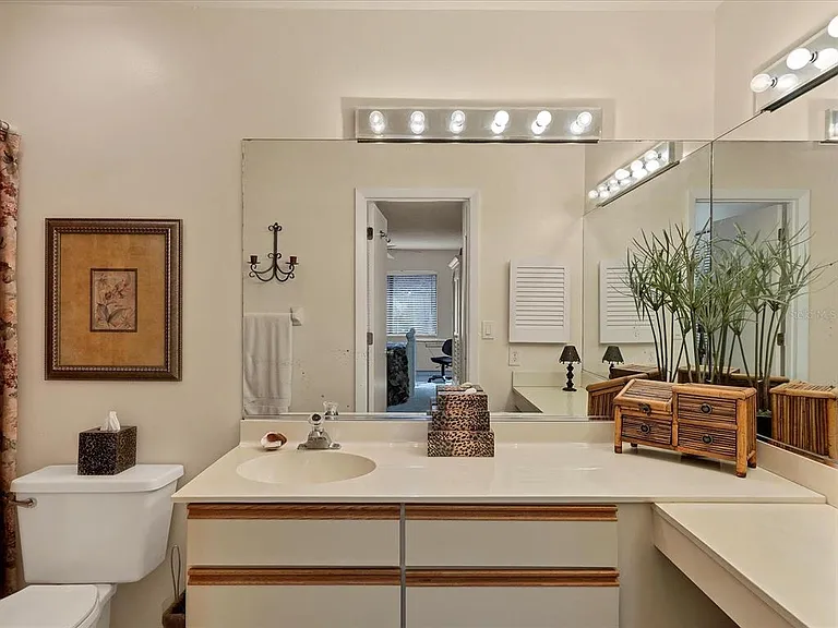7794 Eagle Creek Dr #7794 — Photo 18