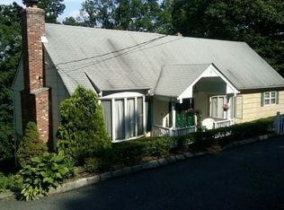 19 Cliffside Trl, Denville, NJ 07834