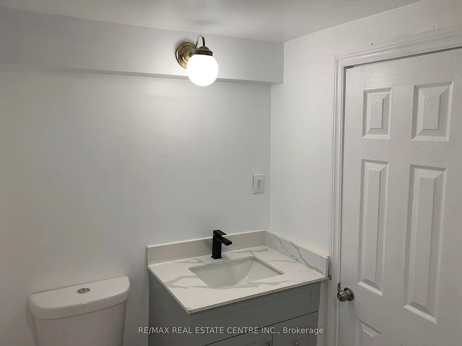 3 bed, $1,999 — Photo 3