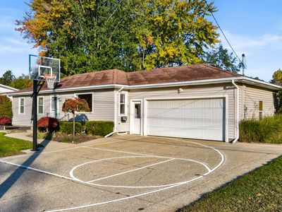 3835 Navaho St SW, Grandville, MI, 49418