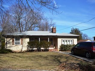 15 Litchfield Pl, Springfield, NJ 07081