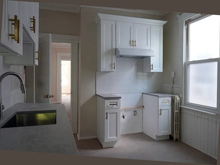 101 Shepard Ave #2 — Photo 7