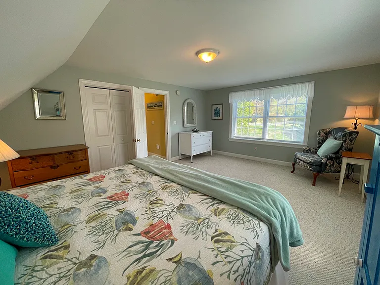 11 Beachwood Ave — Photo 23
