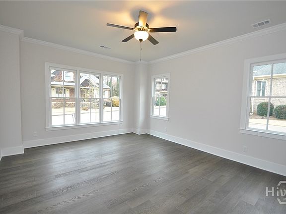 5th image of 137 Timothy Park Lane