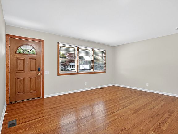 Spacious Living Room 1