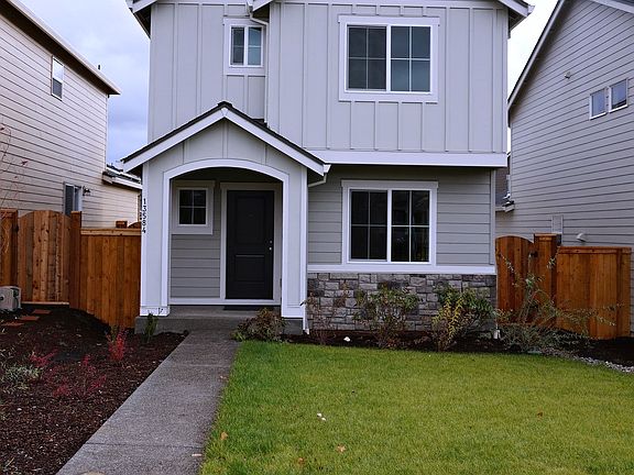2nd image of 13584 SE Nightingale Ave