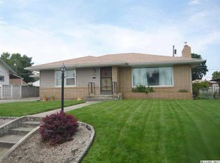 1326 6th St, Clarkston, WA 99403