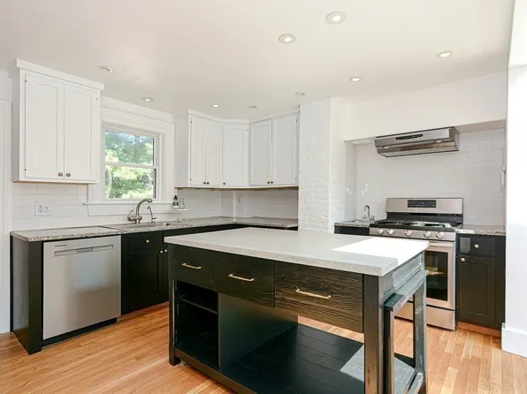 53 Frairy St, Medfield, MA 02052