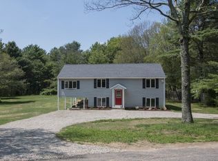 105 Vine St, Douglas, MA 01516