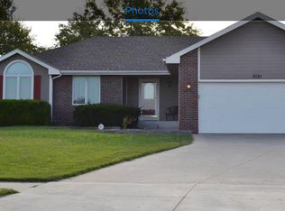 3521 SE Garden Ct, Topeka, KS 66605