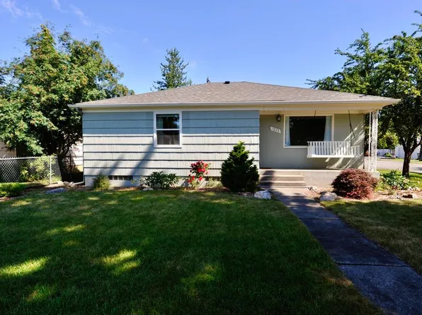 1223 E Saint Maries Ave, Coeur D Alene, ID 83814