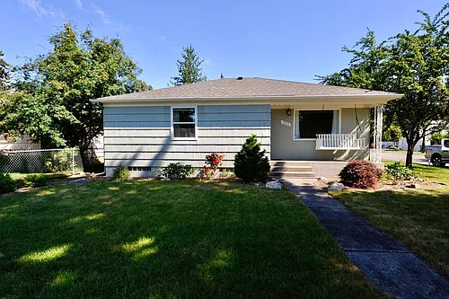 1223 E Saint Maries Ave Photo 1