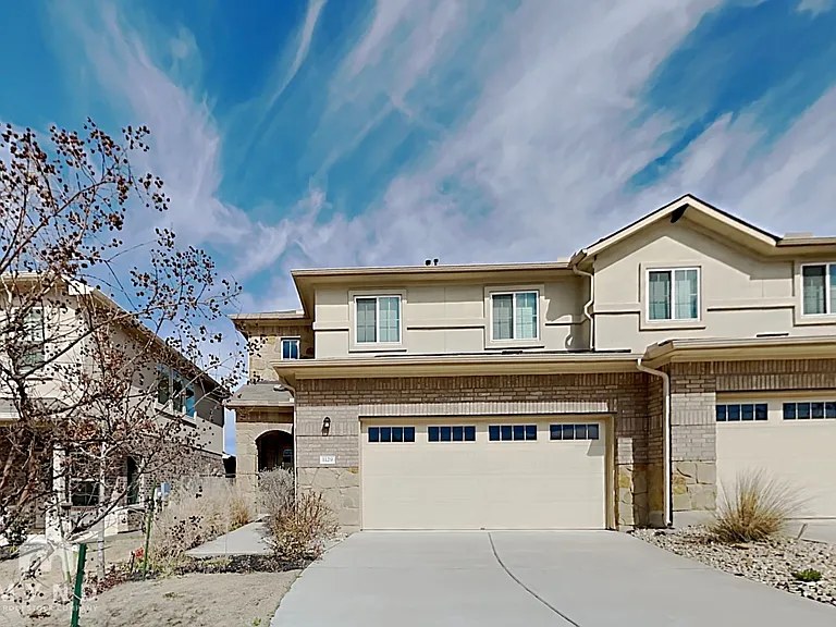 1129 La Conterra Blvd — Photo 2