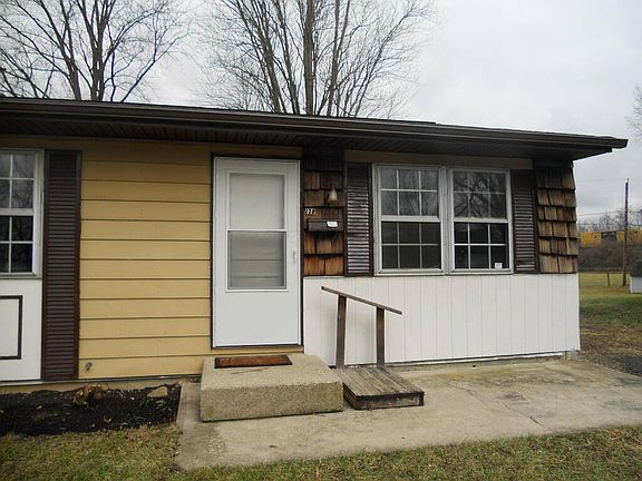3rd image of 120 Deerfield Pl