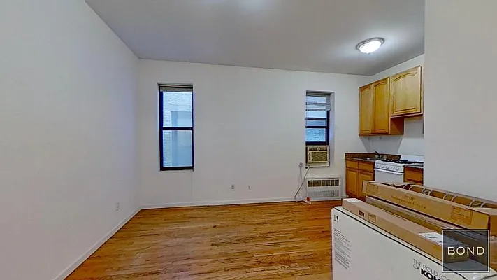 Rented by Bond New York | media 7