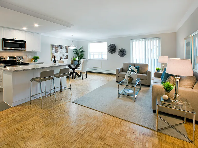 2300 Marine Dr — Photo 23
