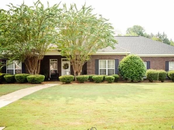 101 Crown Ridge Dr, Selma, AL 36701